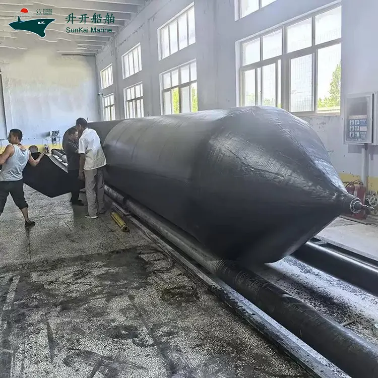 Trockendock-Marine-Airbag